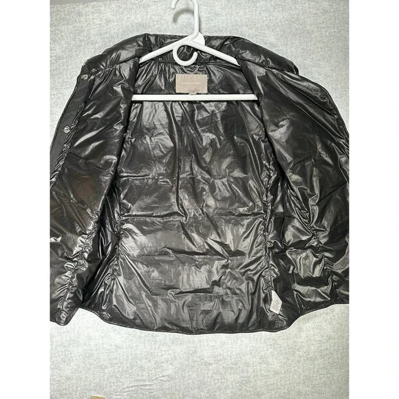 Banana Republic Down Quilted Puffer Vest Size Small Black & White Plaid - Picture 8 of 8